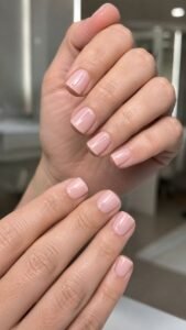 Micro Square Nails With a Compact Fashion Finish