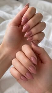 Mountain Peak Nails With a Compact Dramatic Rise